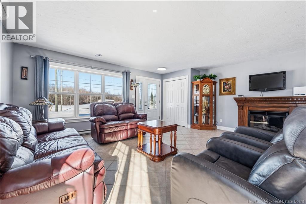 65 Clement Avenue, Saint-Antoine, New Brunswick  E4V 1E3 - Photo 5 - NB132966