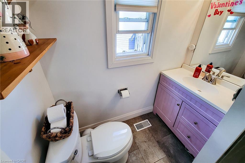 48 Tolton Avenue, Hamilton, Ontario  L8H 5N6 - Photo 9 - 40802314