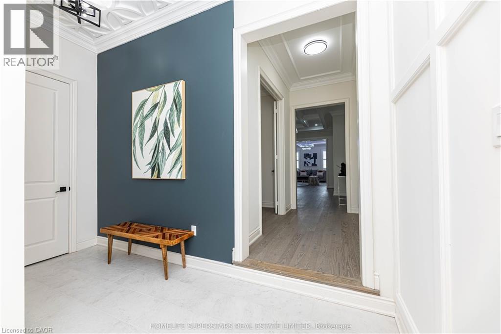 211 Granite Ridge Trail, Hamilton, Ontario  L8B 1Z1 - Photo 4 - 40802329