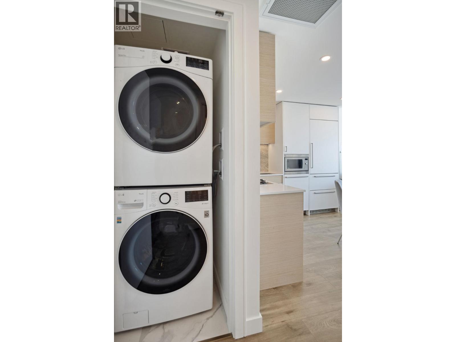 1503 200 Klahanie Court, West Vancouver, British Columbia  V7P 0E4 - Photo 22 - R3085338