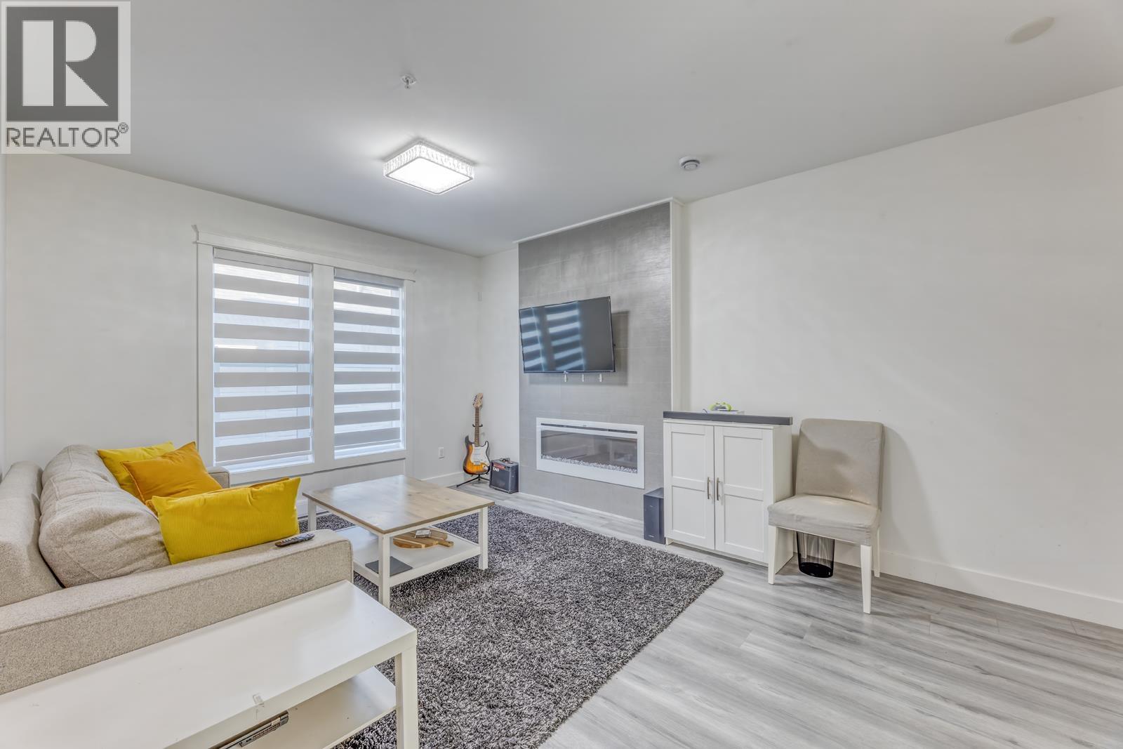 3 1526 Grant Avenue, Port Coquitlam, British Columbia  V5B 2K5 - Photo 5 - R3085349