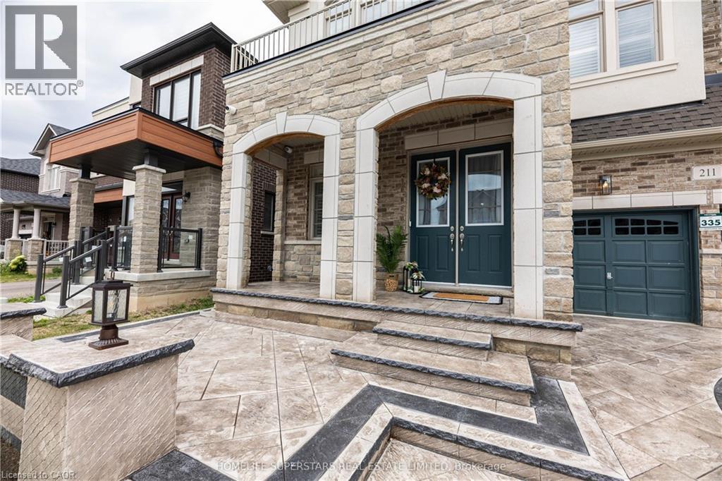 211 Granite Ridge Trail, Hamilton, Ontario  L8B 1Z1 - Photo 3 - 40802329