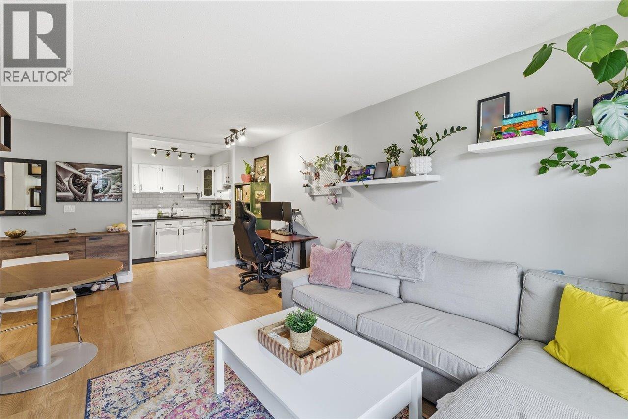 306 1864 Frances Street, Vancouver, British Columbia  V5L 1Z7 - Photo 4 - R3085375