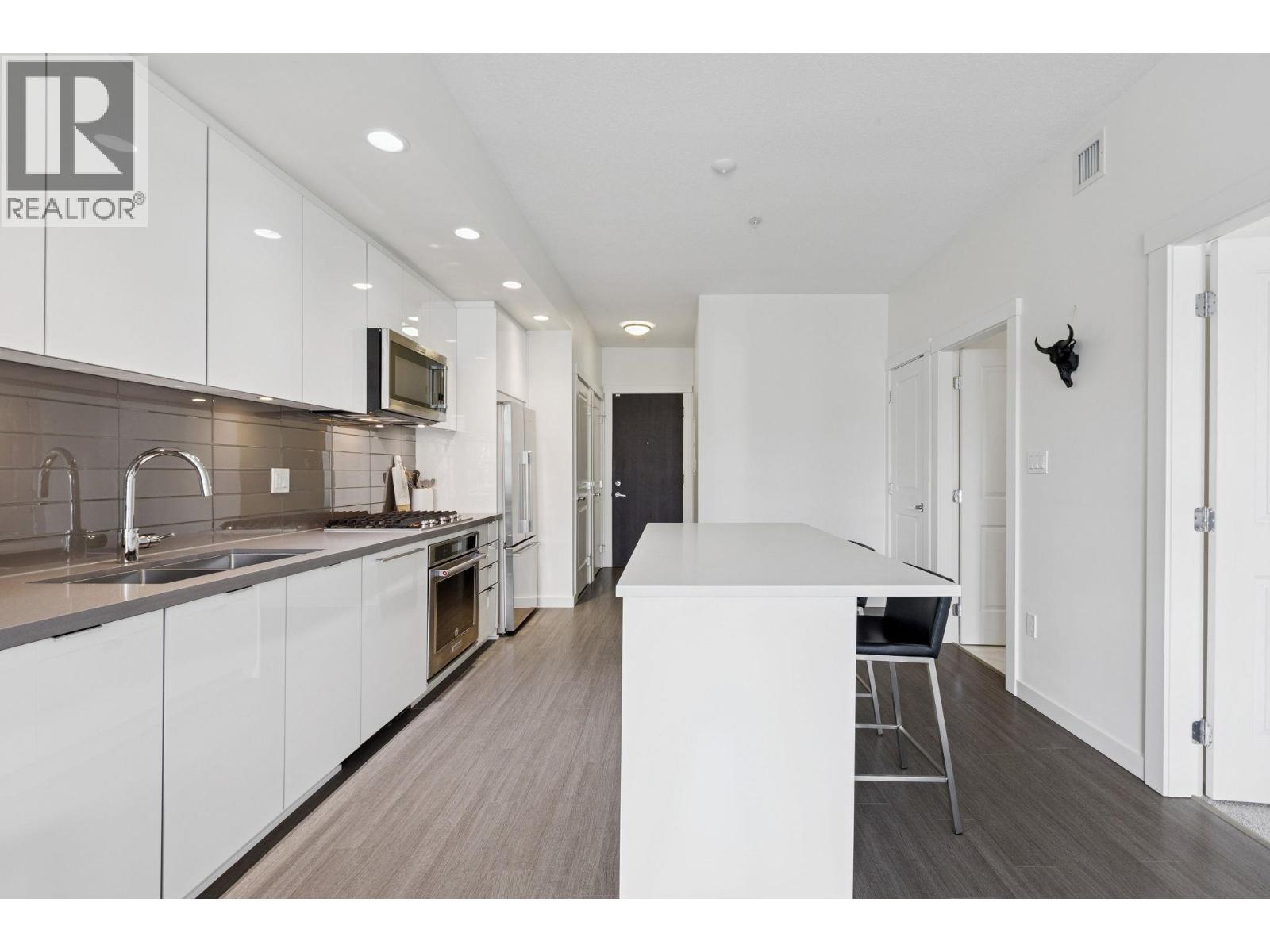 501 277 W 1st Street, North Vancouver, British Columbia  V7M 0E8 - Photo 5 - R3085378