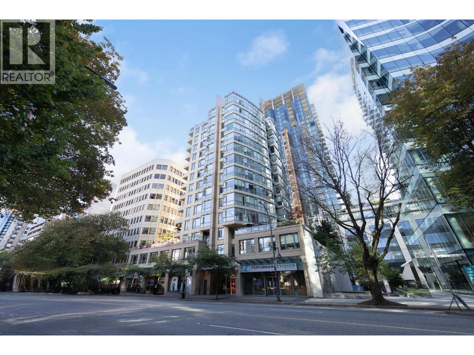 404 1238 BURRARD STREET, Vancouver, British Columbia