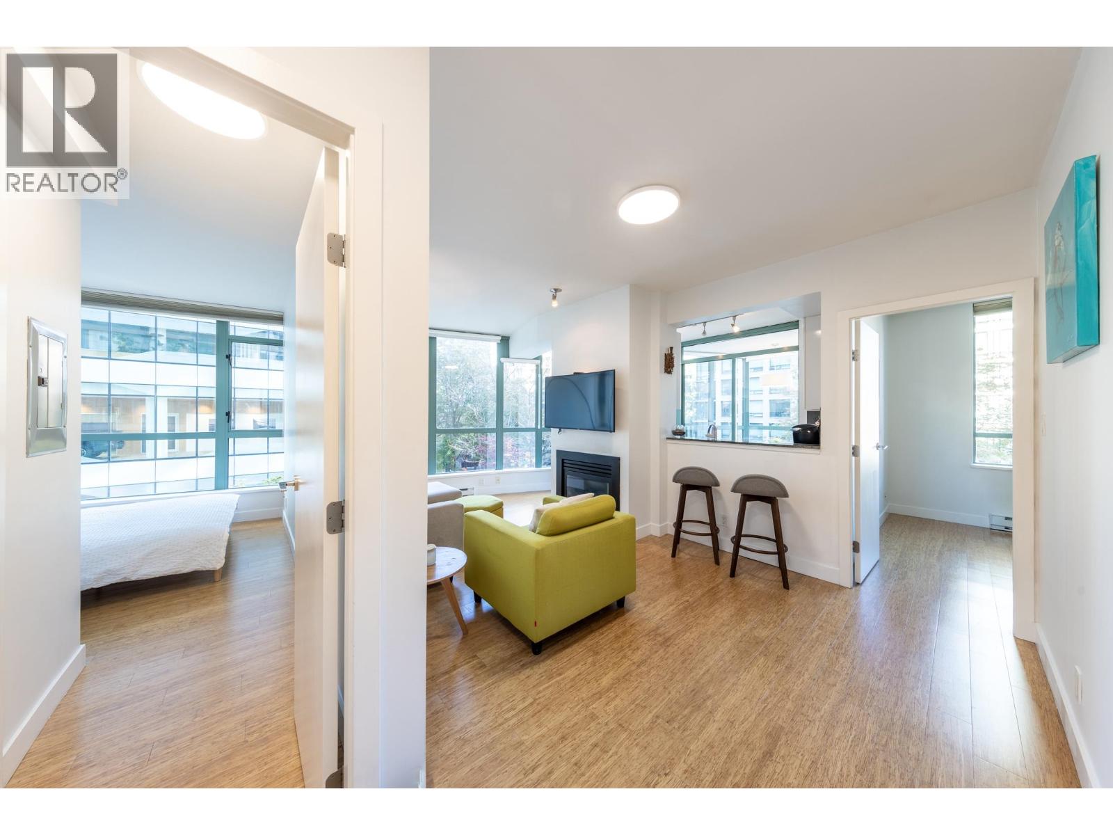 404 1238 Burrard Street, Vancouver, British Columbia  V6Z 3E1 - Photo 10 - R3085380