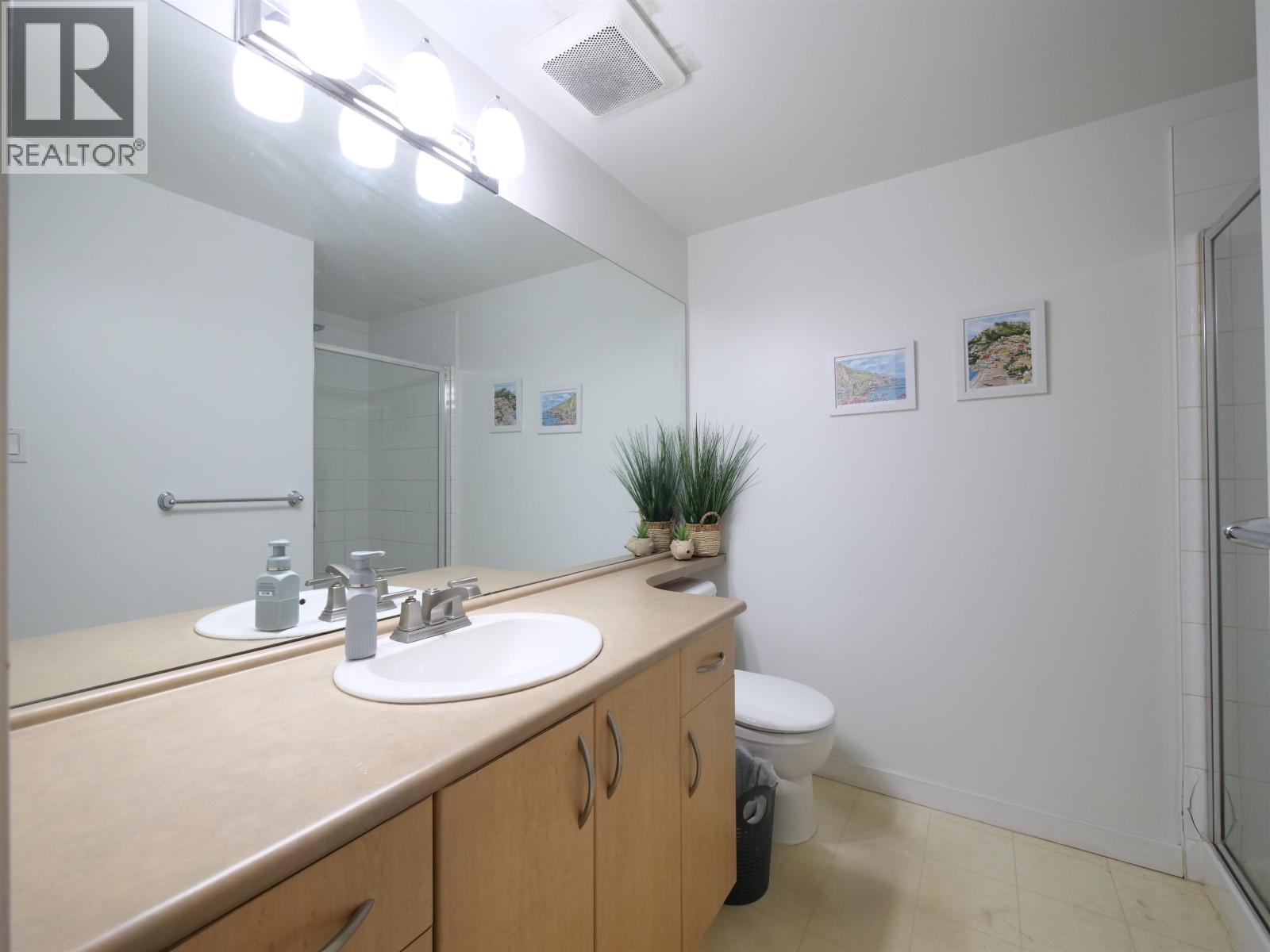 109 2998 Silver Springs Boulevard, Coquitlam, British Columbia  V3E 3R7 - Photo 10 - R3085398