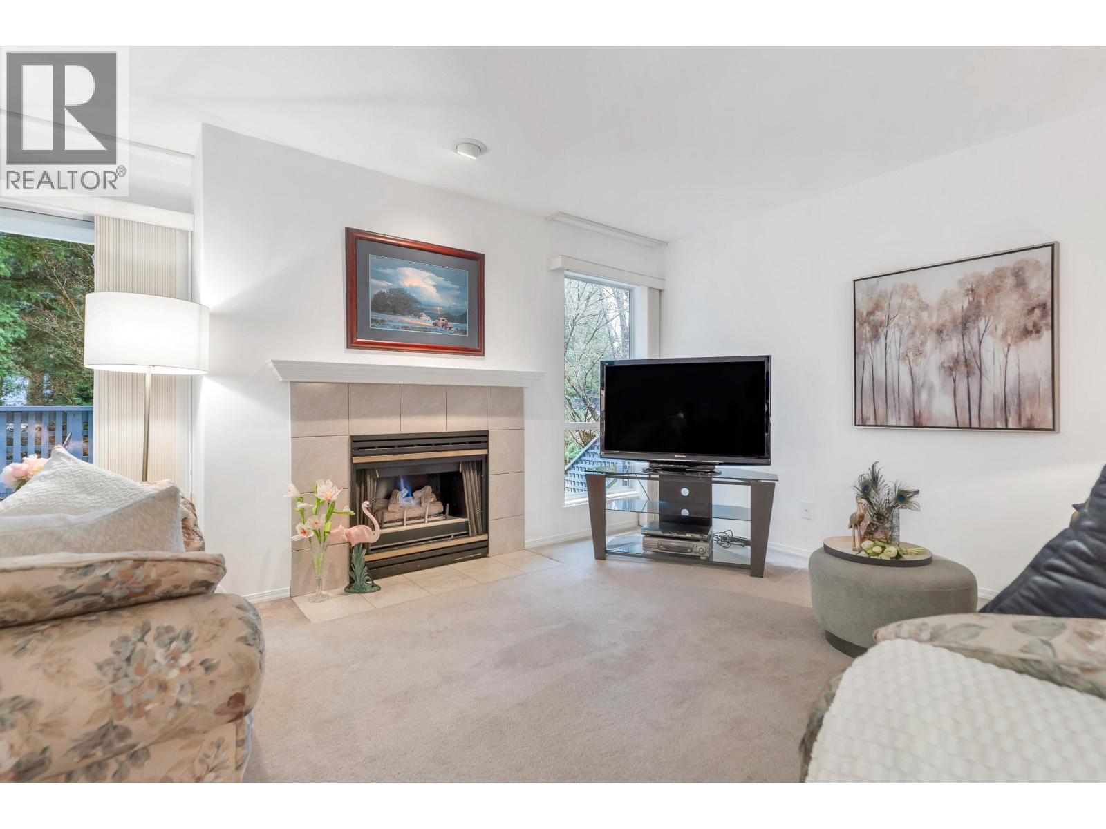 12 3634 Garibaldi Drive, North Vancouver, British Columbia  V7H 2X5 - Photo 6 - R3085400