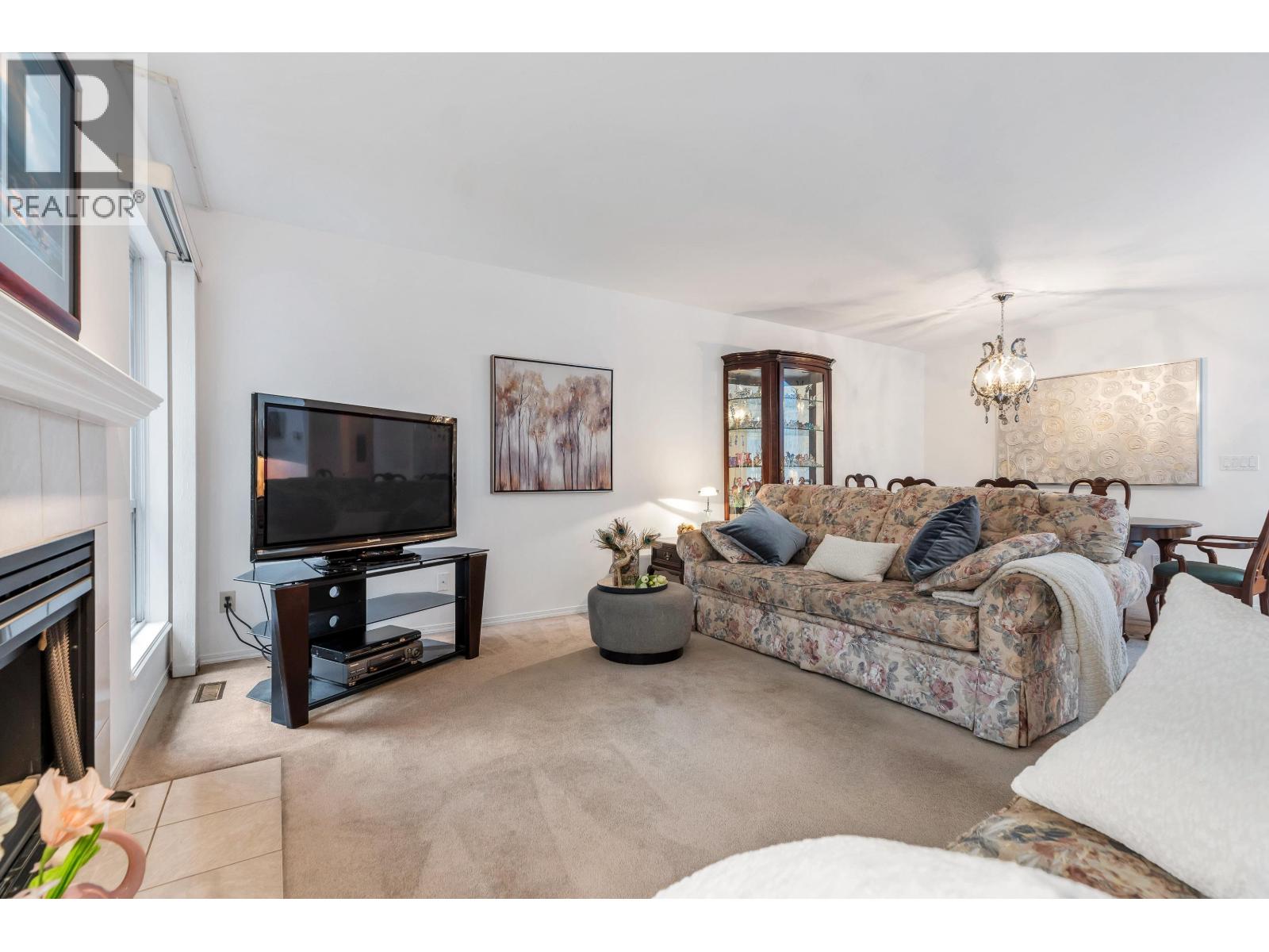 12 3634 Garibaldi Drive, North Vancouver, British Columbia  V7H 2X5 - Photo 7 - R3085400