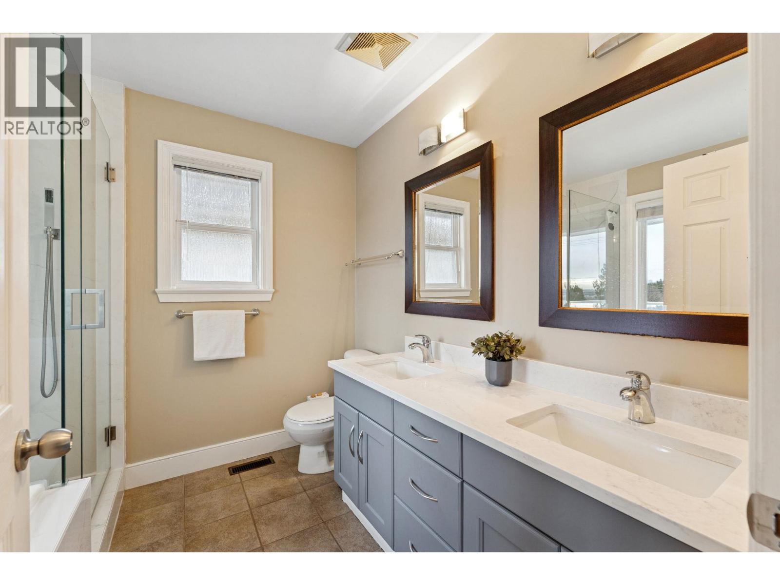 353 E 5th Street, North Vancouver, British Columbia  V7L 1M1 - Photo 20 - R3085404