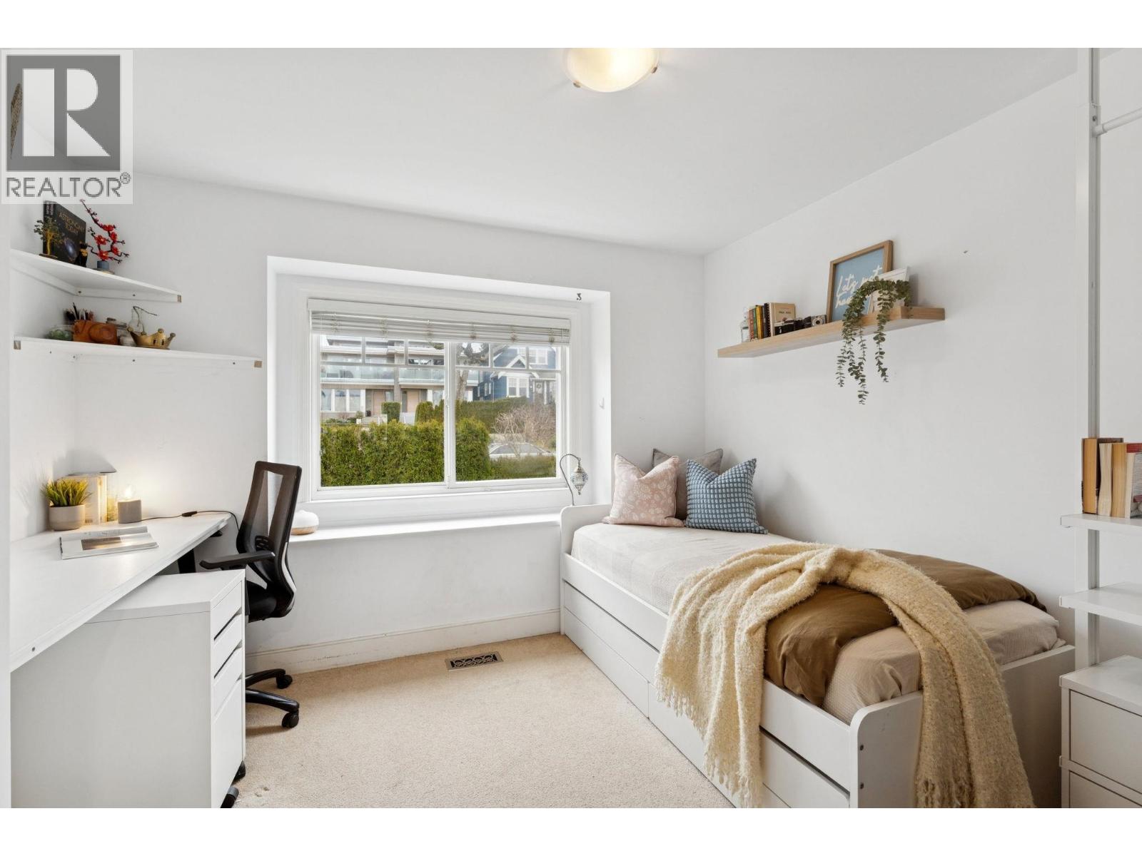 353 E 5th Street, North Vancouver, British Columbia  V7L 1M1 - Photo 24 - R3085404