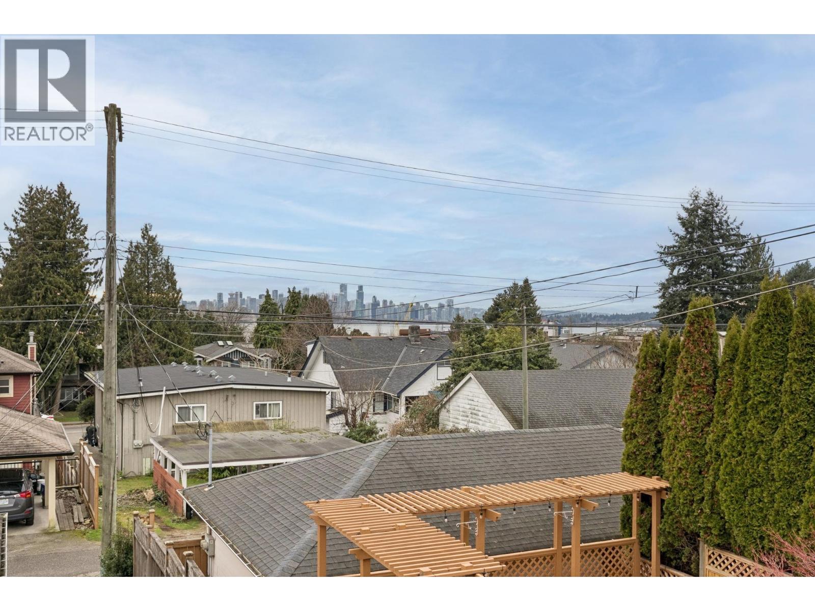353 E 5th Street, North Vancouver, British Columbia  V7L 1M1 - Photo 27 - R3085404