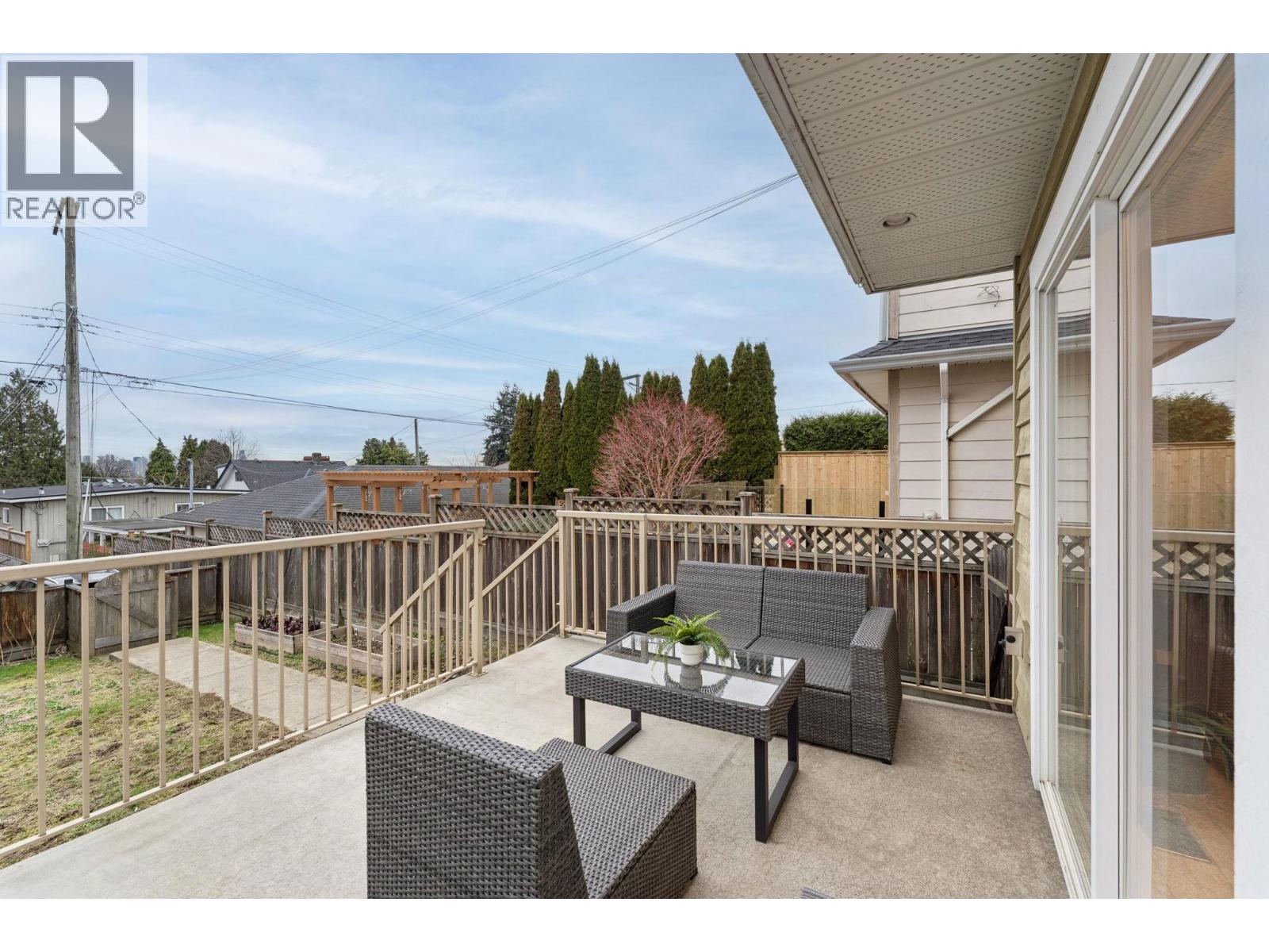 353 E 5th Street, North Vancouver, British Columbia  V7L 1M1 - Photo 28 - R3085404