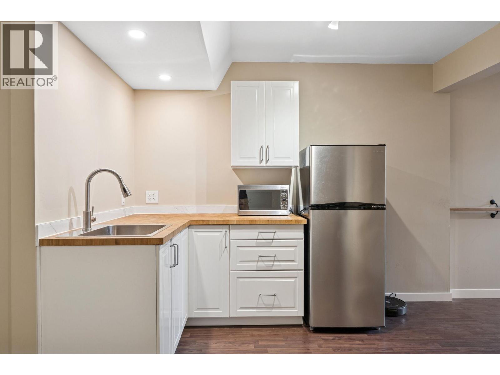 353 E 5th Street, North Vancouver, British Columbia  V7L 1M1 - Photo 34 - R3085404