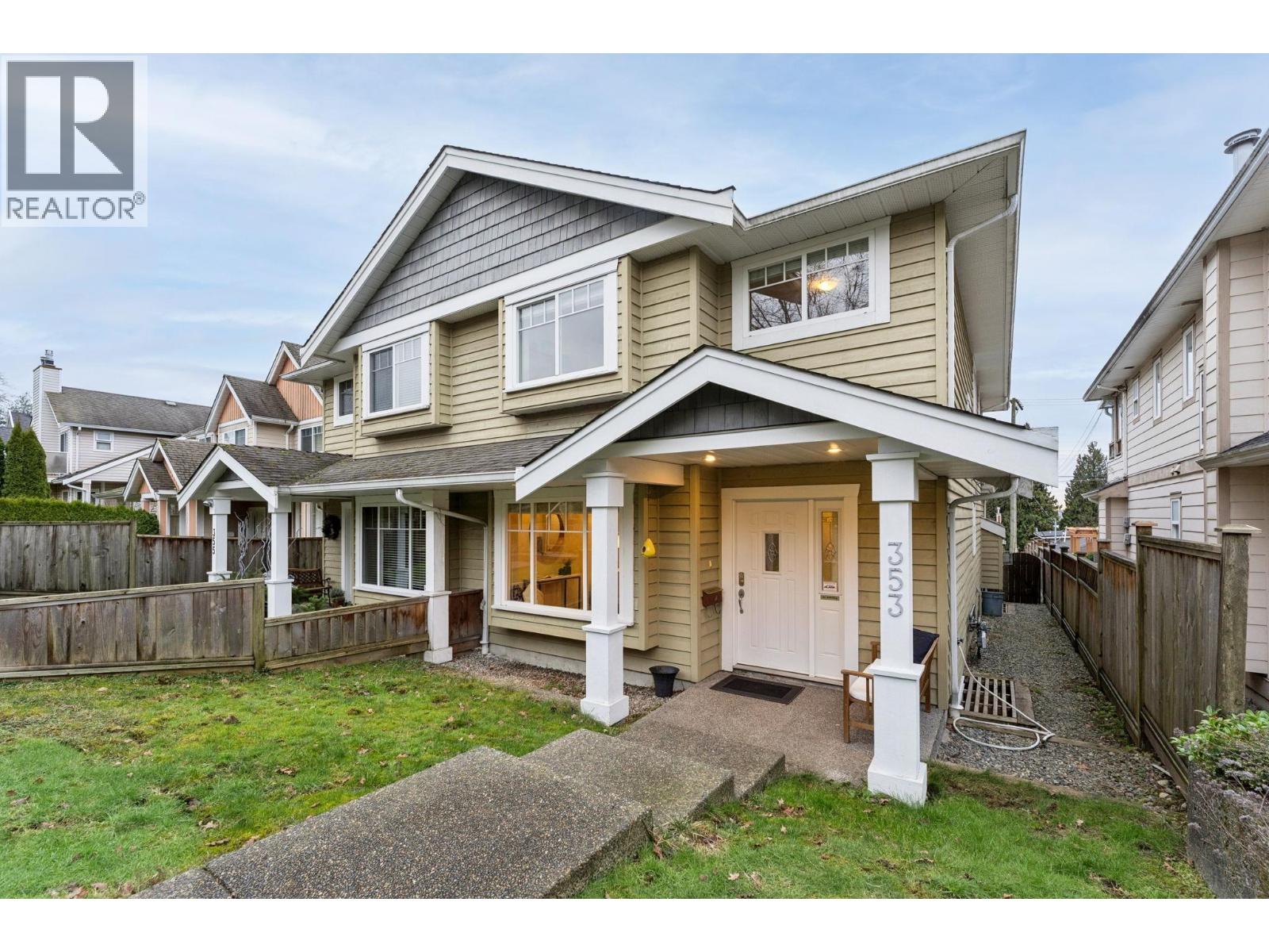 353 E 5th Street, North Vancouver, British Columbia  V7L 1M1 - Photo 37 - R3085404