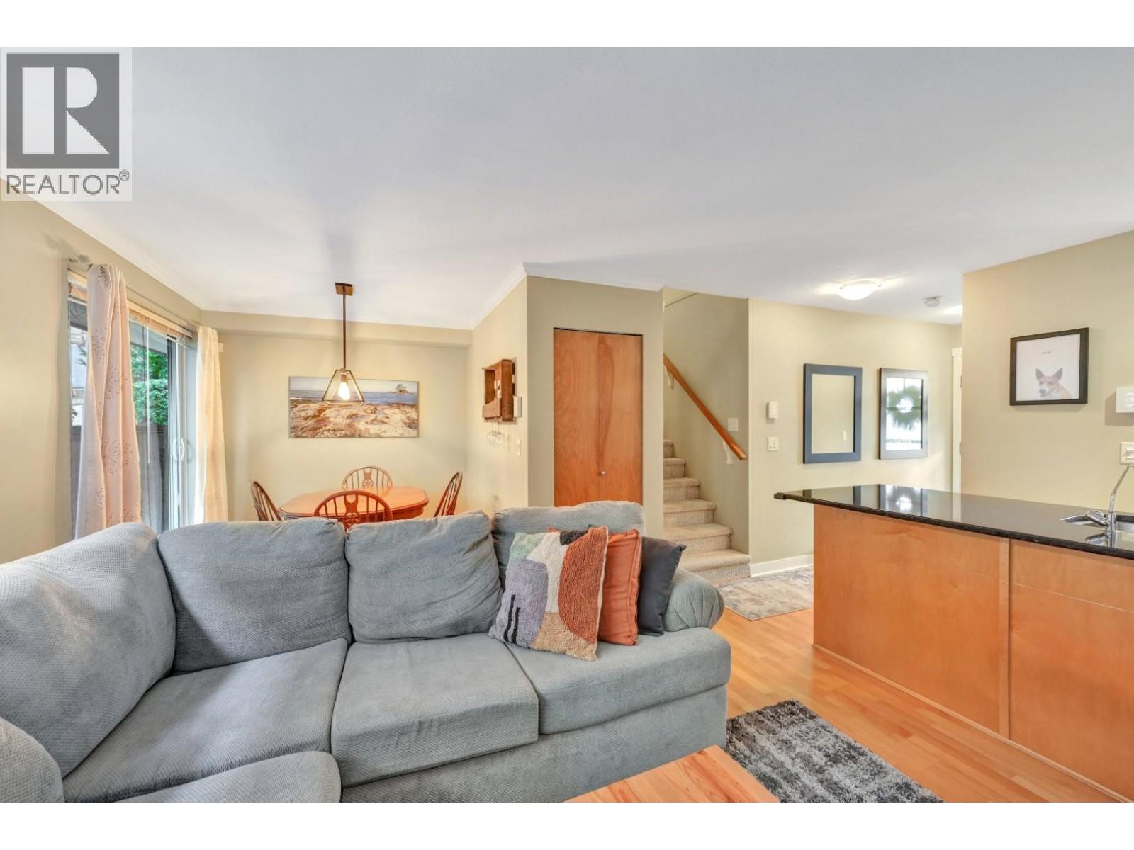 36 3855 Pender Street, Burnaby, British Columbia  V5C 1W5 - Photo 9 - R3085405