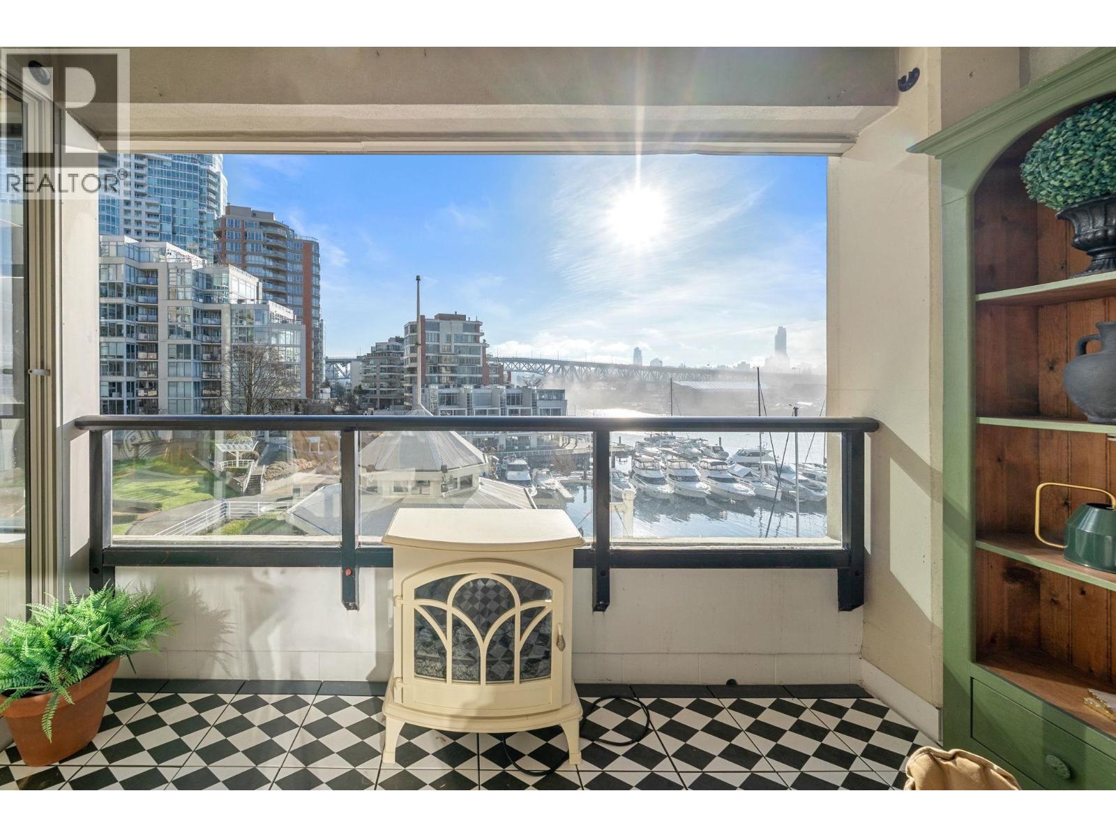 302 1008 Beach Avenue, Vancouver, British Columbia  V6E 1T7 - Photo 17 - R3085410