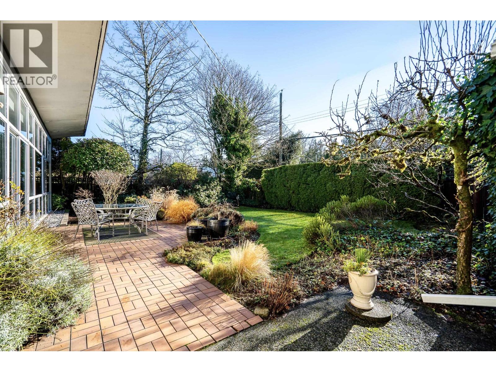 4862 Queensland Road, Vancouver, British Columbia  V6T 1G2 - Photo 31 - R3085351