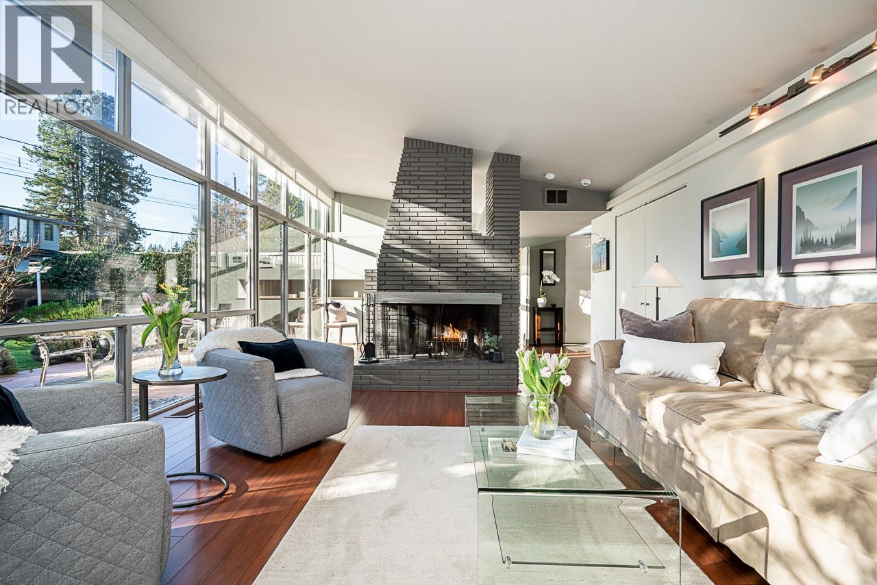 4862 Queensland Road, Vancouver, British Columbia  V6T 1G2 - Photo 5 - R3085351