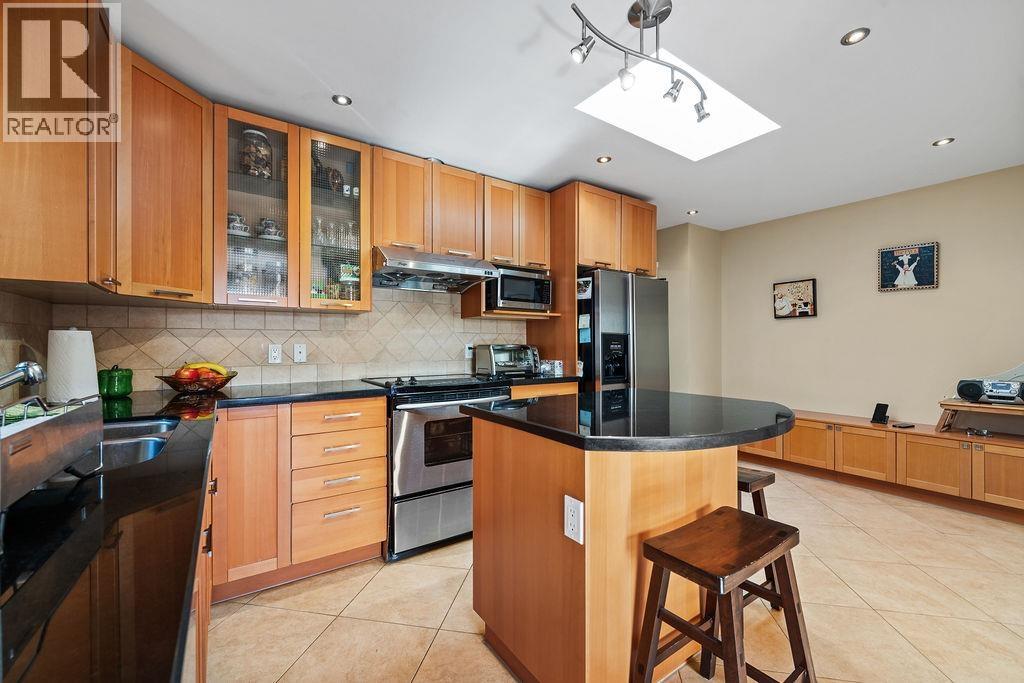 7292 Shawnee Place, Vancouver, British Columbia  V5S 2Z1 - Photo 12 - R3085356