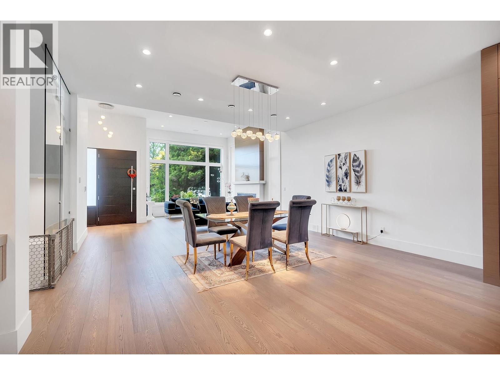 440 W Queens Road, North Vancouver, British Columbia  V7N 2K7 - Photo 15 - R3085363