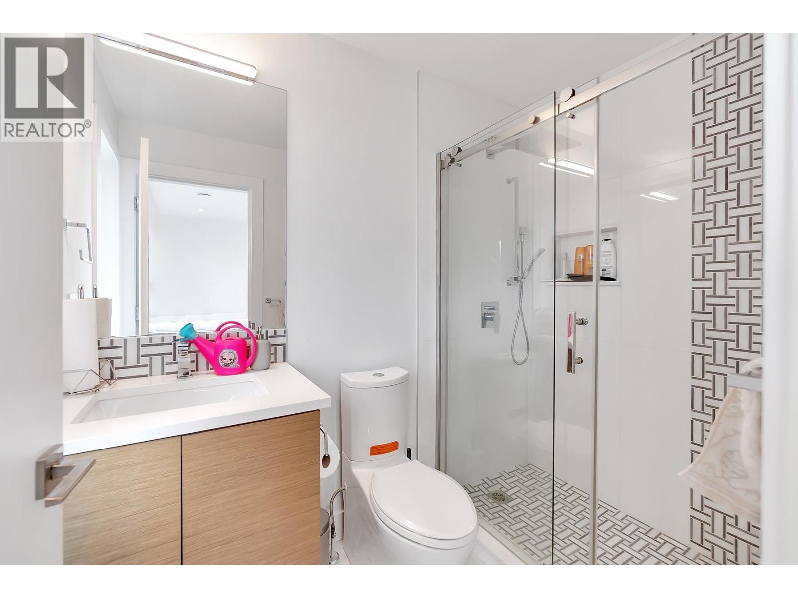 440 W Queens Road, North Vancouver, British Columbia  V7N 2K7 - Photo 28 - R3085363