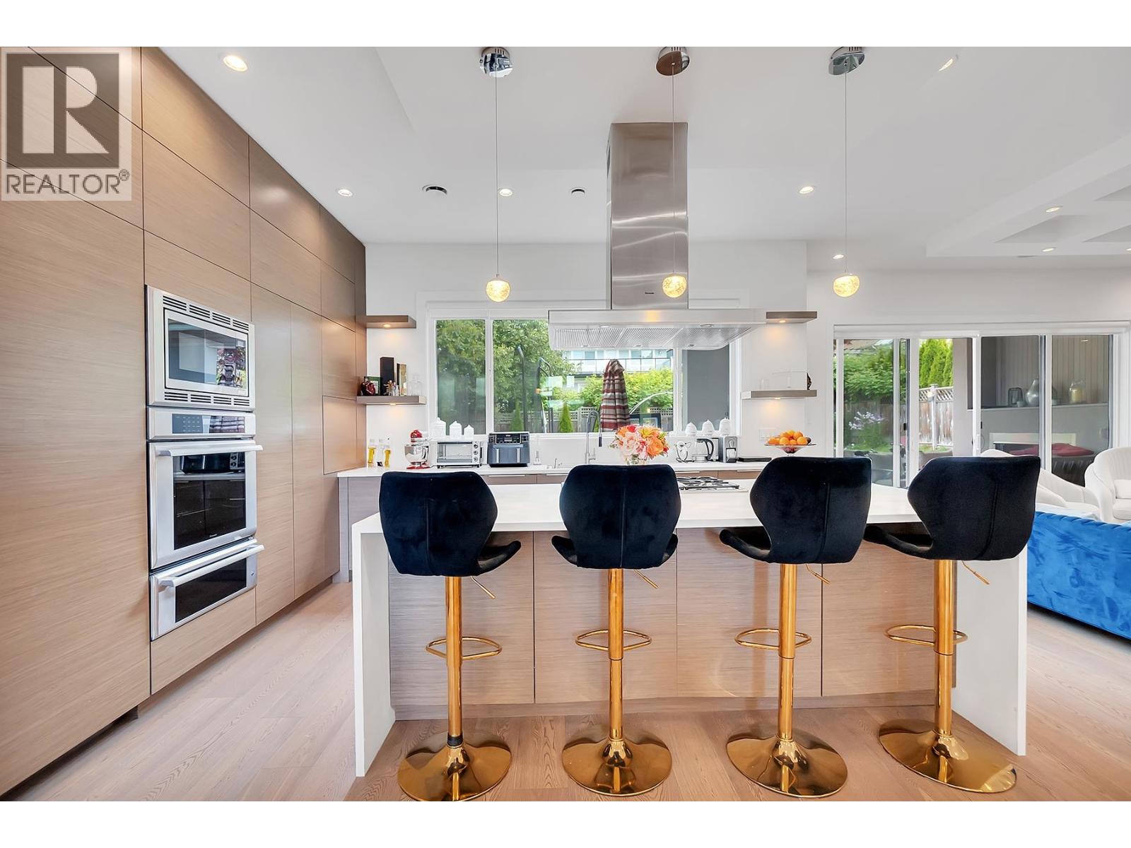 440 W Queens Road, North Vancouver, British Columbia  V7N 2K7 - Photo 7 - R3085363