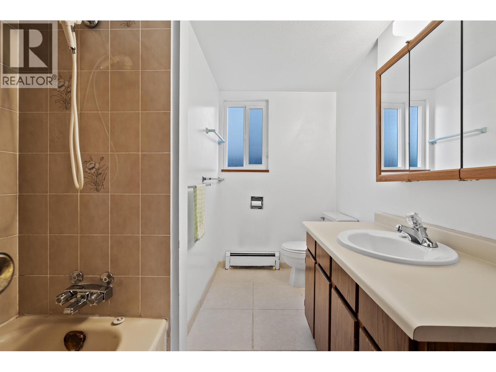 1181 E 24th Avenue, Vancouver, British Columbia  V5V 2B3 - Photo 30 - R3085384