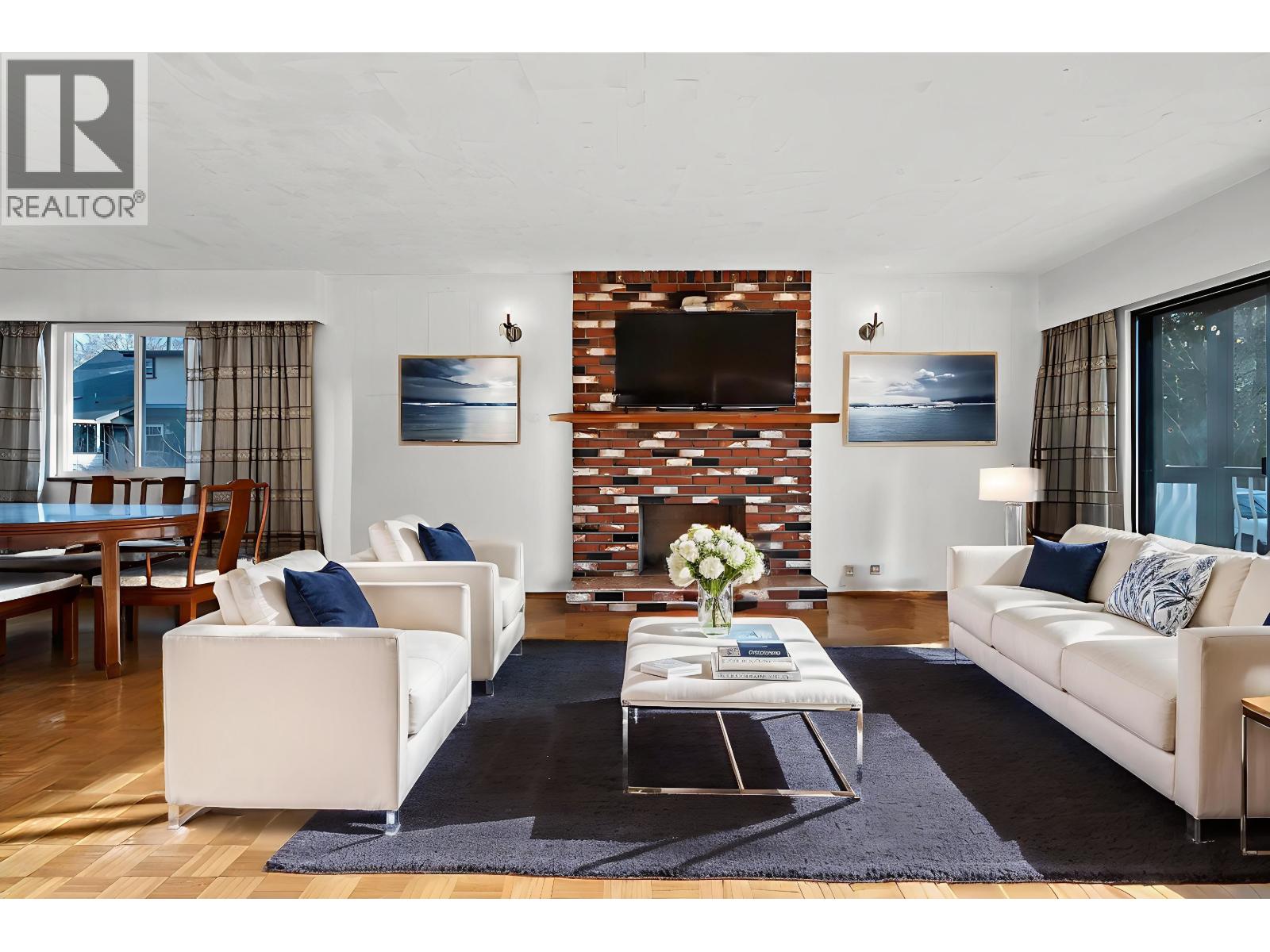 1181 E 24th Avenue, Vancouver, British Columbia  V5V 2B3 - Photo 4 - R3085384