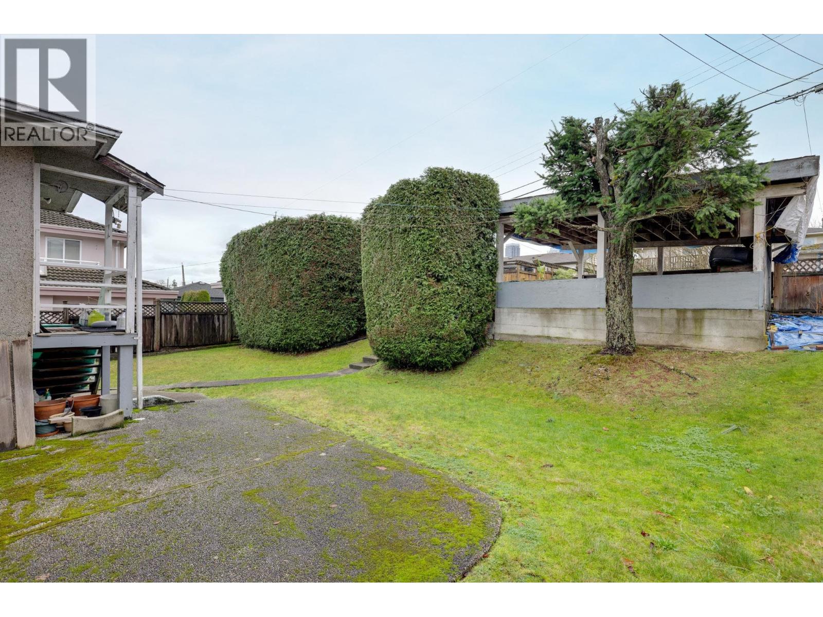 4144 Price Crescent, Burnaby, British Columbia  V5G 2N1 - Photo 13 - R3085414