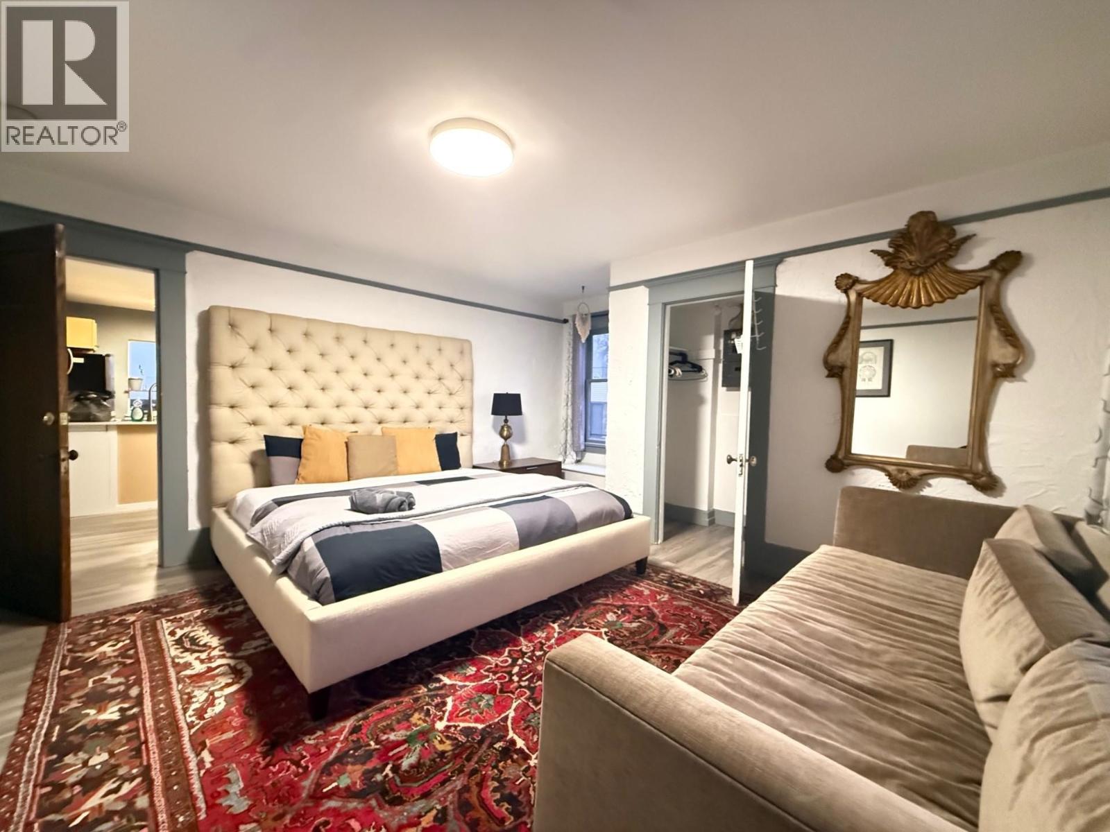 2029 Collingwood Street, Vancouver, British Columbia  V6R 3K7 - Photo 6 - R3085379