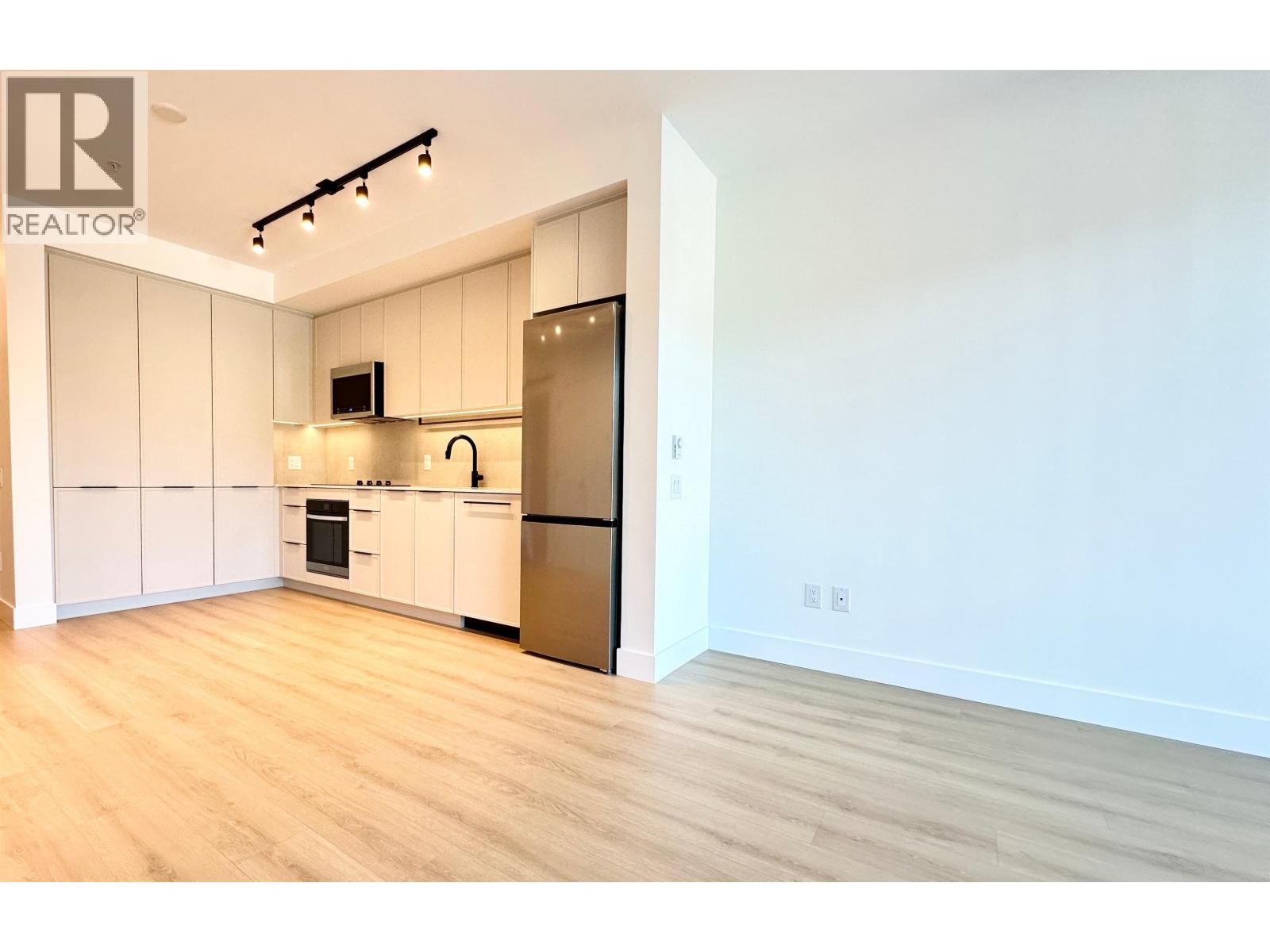 415 3055 Murray Street, Vancouver, British Columbia  V3H 1X3 - Photo 7 - R3085417