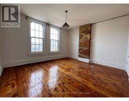 3RD FLR - 134 OSSINGTON AVENUE, Toronto, Ontario