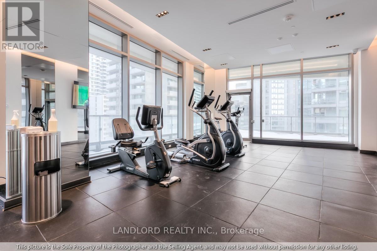 1607 - 2221 Yonge Street, Toronto, Ontario  M4S 0B8 - Photo 19 - C12749962