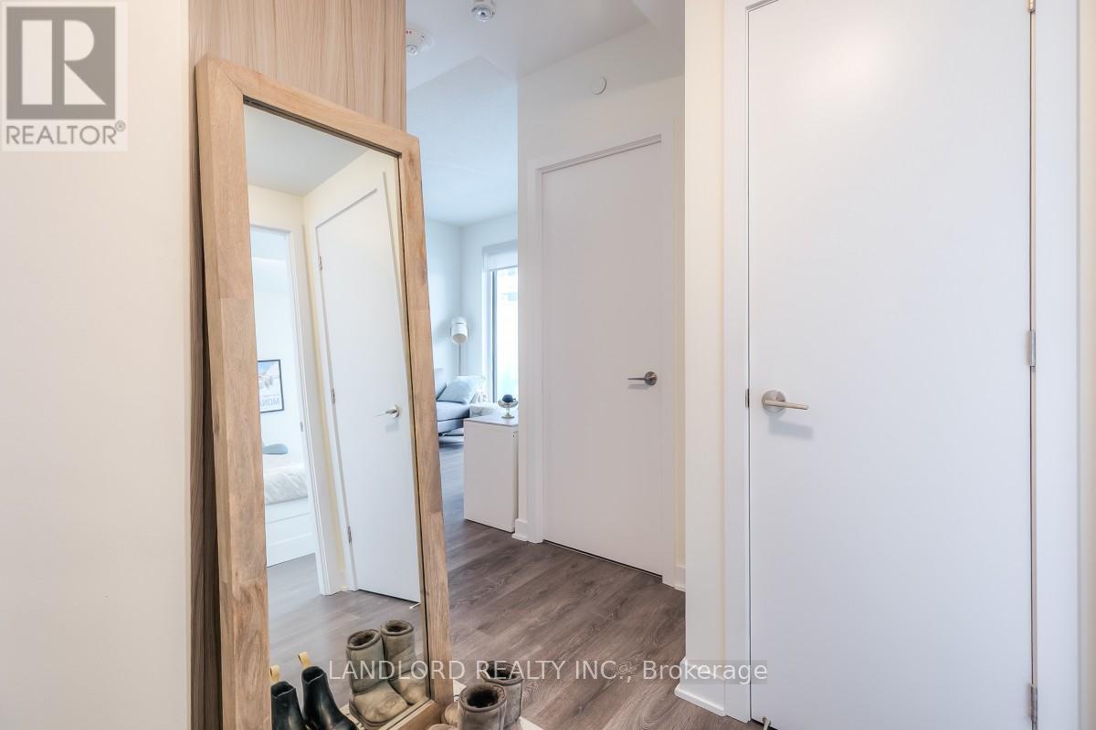 1607 - 2221 Yonge Street, Toronto, Ontario  M4S 0B8 - Photo 2 - C12749962