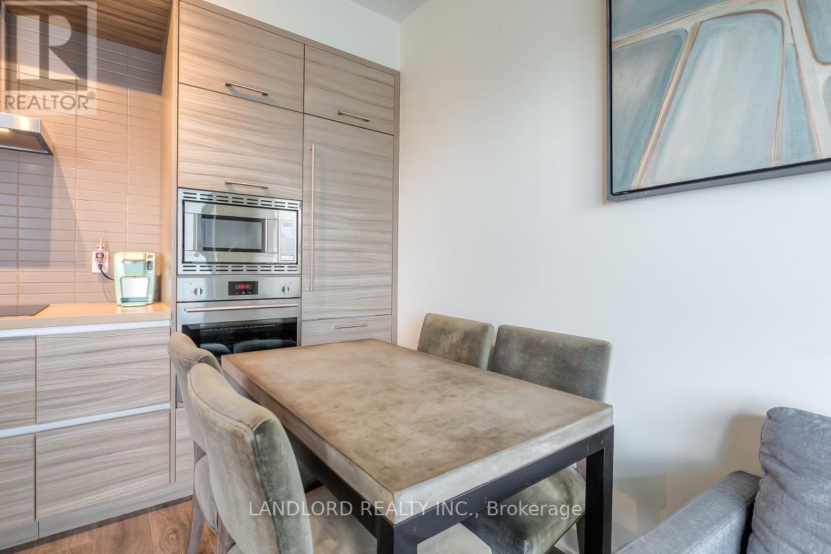 1607 - 2221 Yonge Street, Toronto, Ontario  M4S 0B8 - Photo 9 - C12749962