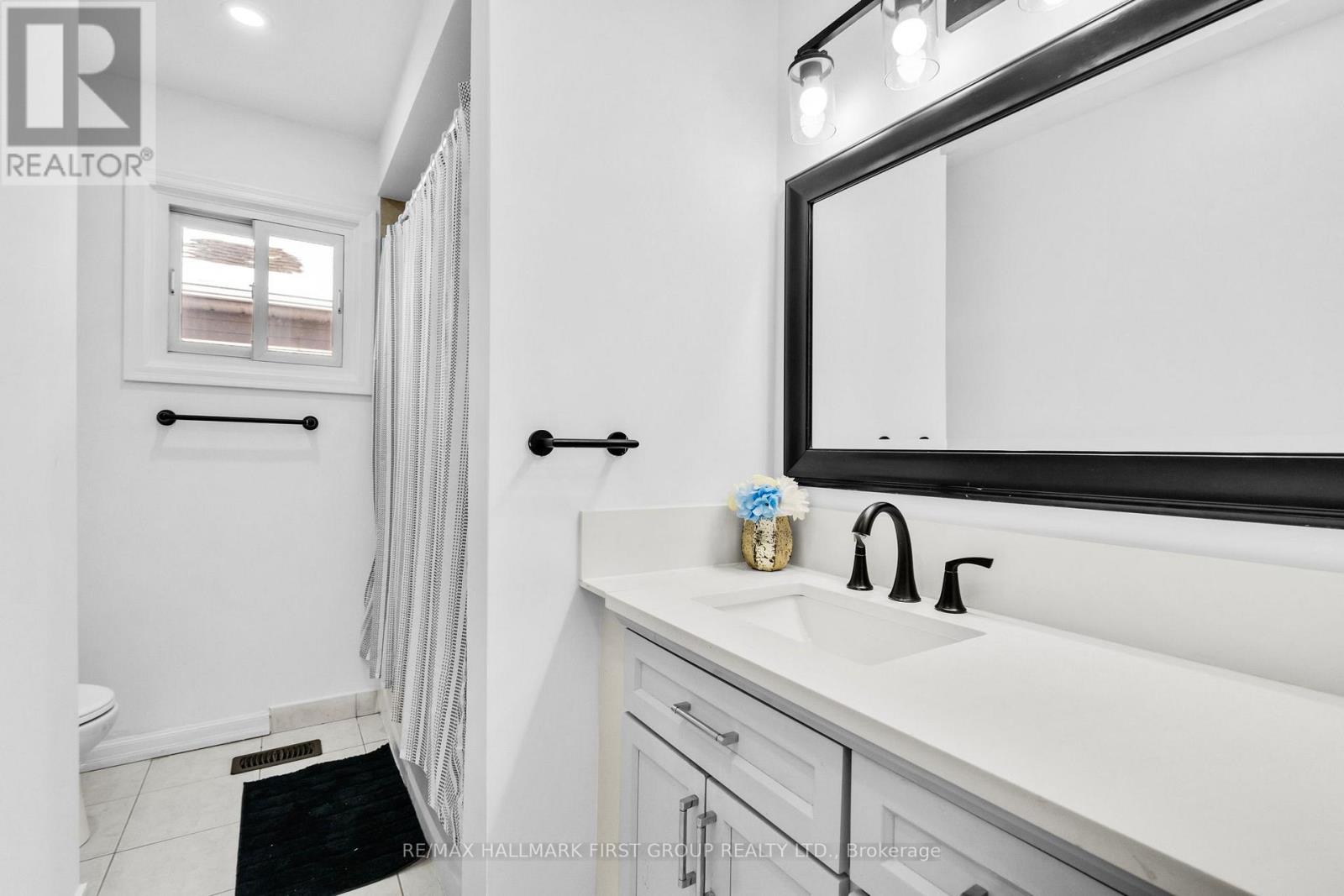 99 Turnberry Crescent, Clarington, Ontario  L1E 1B1 - Photo 25 - E12750000