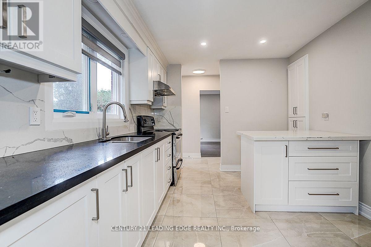 83 Southdale Drive, Markham, Ontario  L3P 1K1 - Photo 13 - N12749950