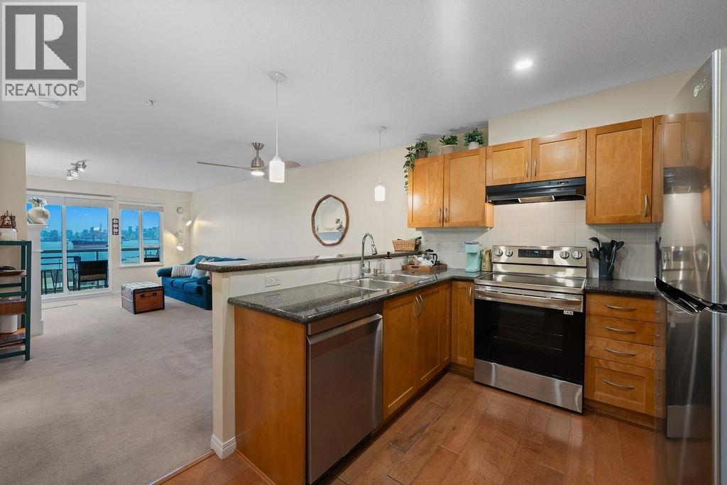 308 333 E 1st Street, North Vancouver, British Columbia  V7L 4W9 - Photo 8 - R3080639