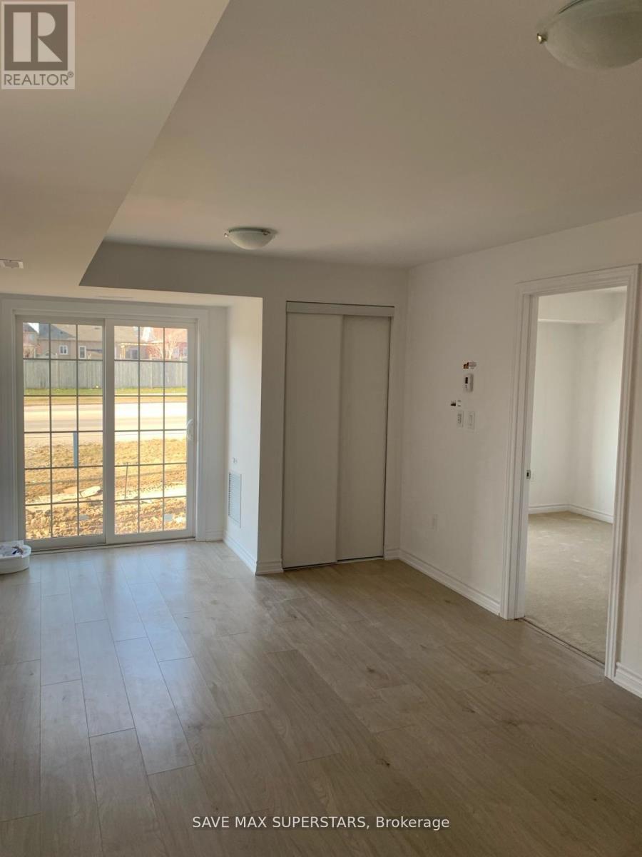 41 Pumpkin Corner Crescent, Barrie, Ontario  L9J 0T7 - Photo 6 - S12750024