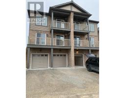 41 PUMPKIN CORNER CRESCENT, Barrie, Ontario