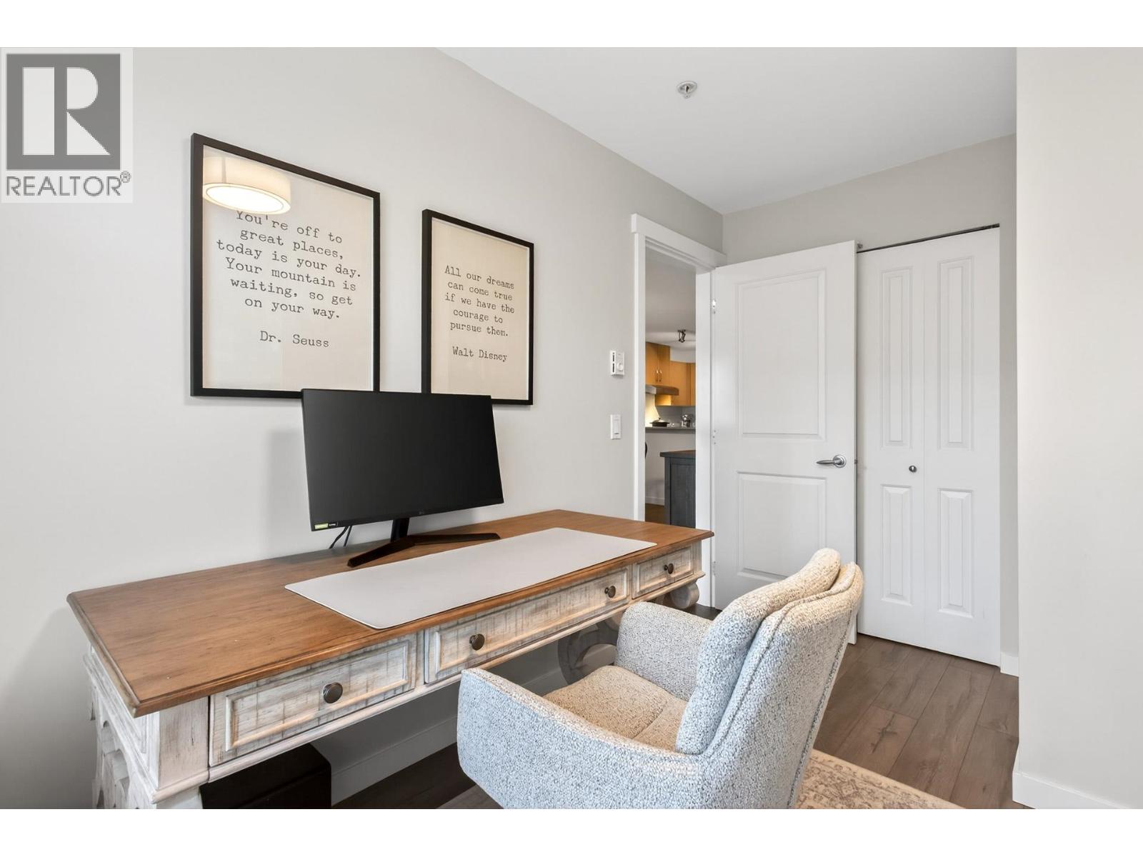 207 500 Klahanie Drive, Port Moody, British Columbia  V3H 5L1 - Photo 31 - R3082148