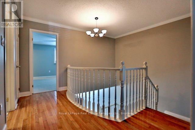 15 - 1276 Silvan Forest Drive, Burlington, Ontario  L7M 4V8 - Photo 16 - W12750130