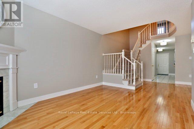 15 - 1276 Silvan Forest Drive, Burlington, Ontario  L7M 4V8 - Photo 7 - W12750130