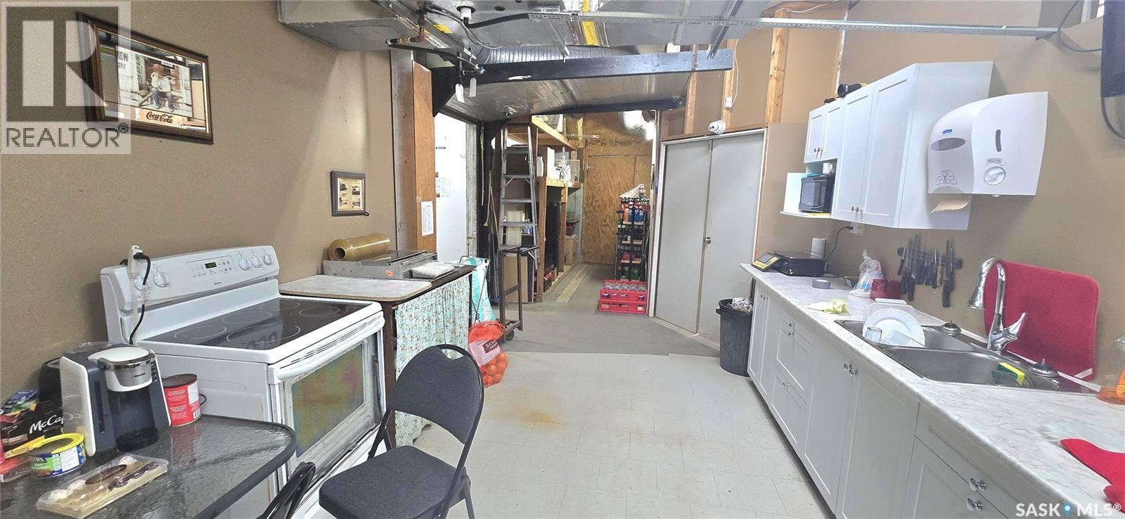 118 Broadway Street, Carnduff, Saskatchewan  S0C 0S0 - Photo 17 - SK027747