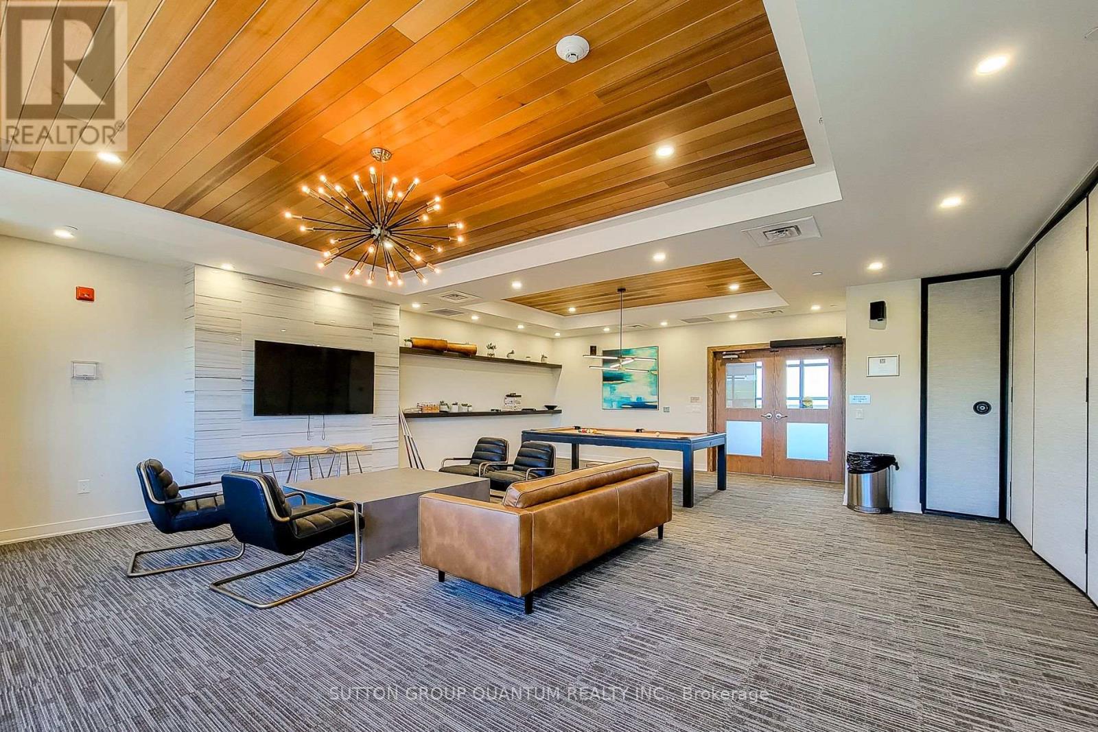 201 - 320 Plains Road E, Burlington, Ontario  L7T 0C1 - Photo 16 - W12750028