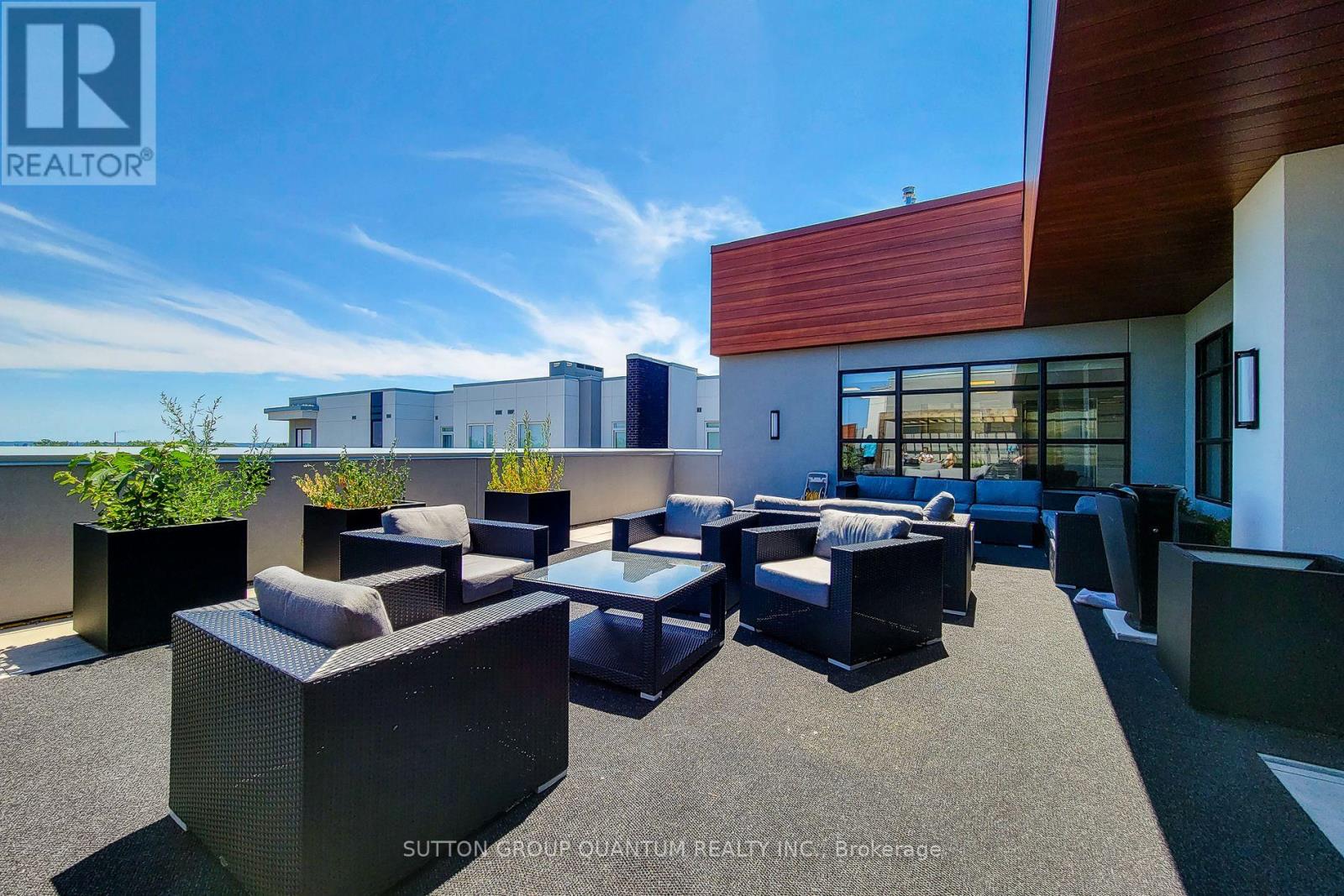 201 - 320 Plains Road E, Burlington, Ontario  L7T 0C1 - Photo 19 - W12750028