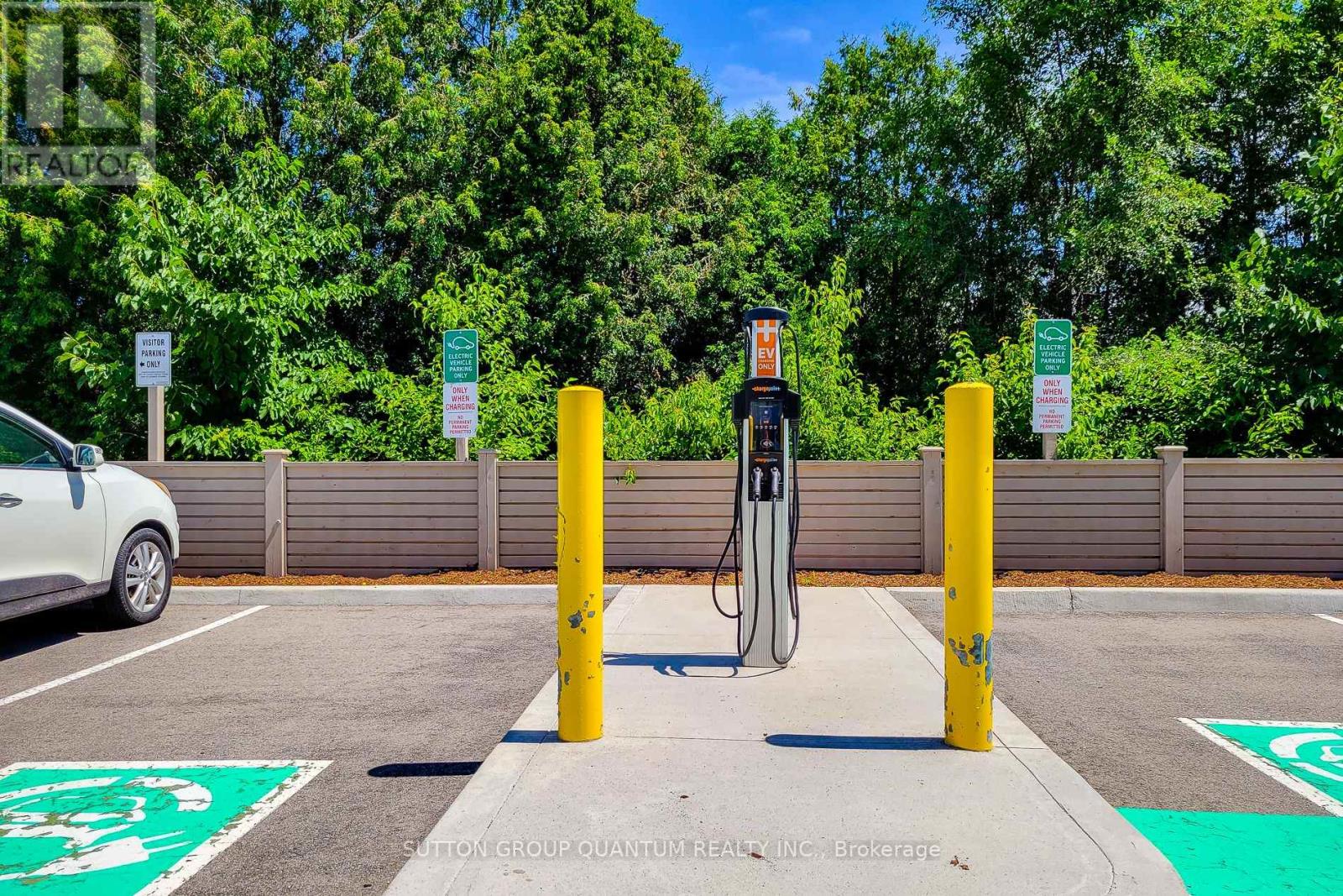 201 - 320 Plains Road E, Burlington, Ontario  L7T 0C1 - Photo 21 - W12750028