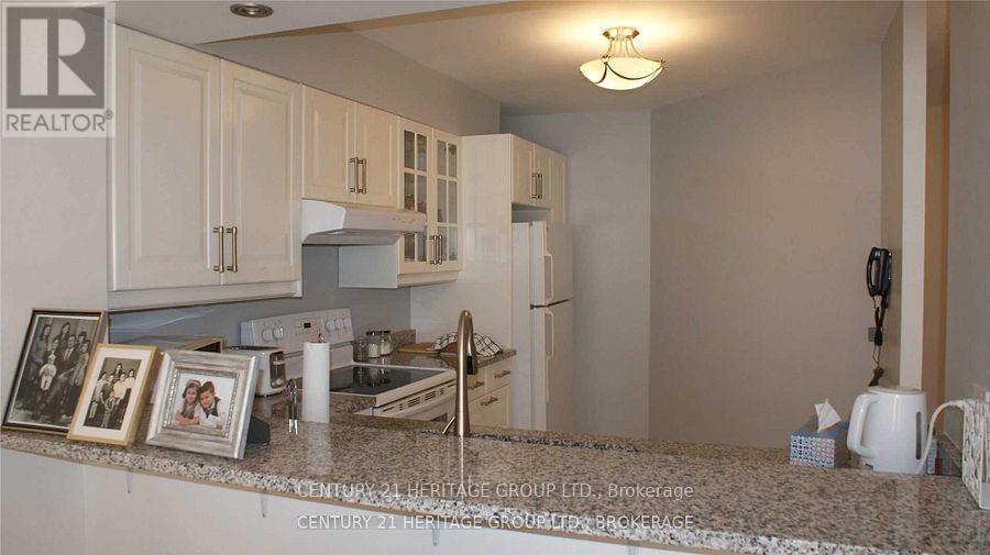 801 - 1500 Grazia Court, Mississauga, Ontario  L4W 4Z9 - Photo 13 - W12750032