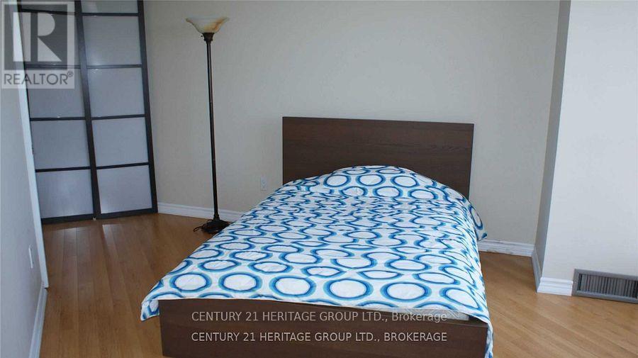 801 - 1500 Grazia Court, Mississauga, Ontario  L4W 4Z9 - Photo 20 - W12750032